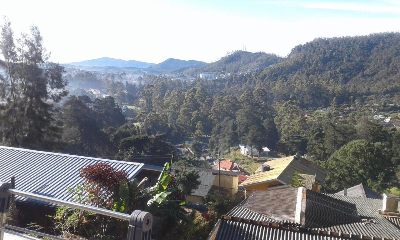 Woods Hut Apartment Nuwara Eliya Exterior photo